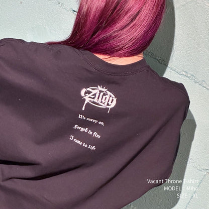 Vacant Throne T-shirt